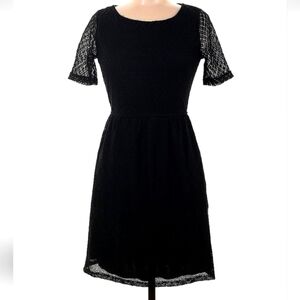 Buttons Black Dress Short Sleeve Size Medium